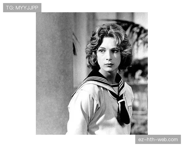 埃琳·安德森训练完直接啃冰块？这自律程度我连水都不敢多喝